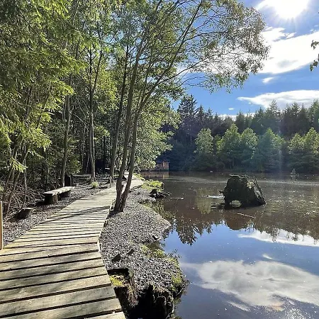 Houseboat U Vodnika Apartment